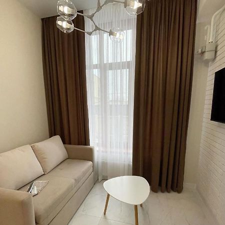 Apartments Light Room Odessa Exterior photo